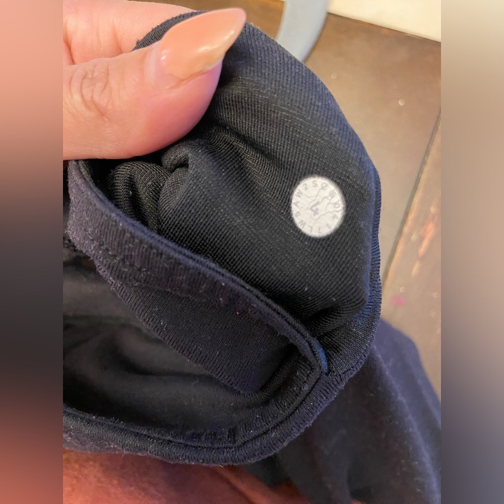 lululemon athletica Black Leggings - Picture 3 of 5
